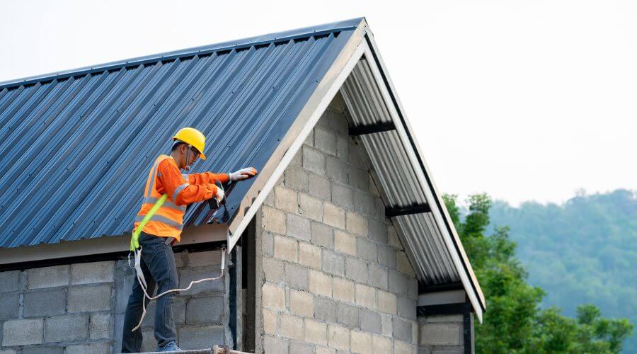 Expert Emergency Roof Repairs services in Beals, ME
